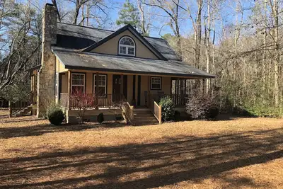 Image de Cottage / House 40 minutes Ez Drive To Master Golf Tournament