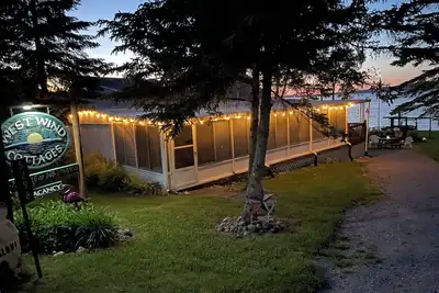 Image de Séjour dans un mobile home avec climatisation à Hubbard Lake