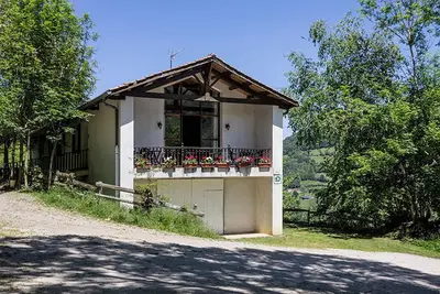 Image de Homerez - Grande maison à Gaindola