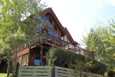 Image de Teton Overlook- belle maison à Jackson, Wy près de la ville et de la forêt nationale