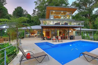 Image de Sea Breeze Ii Luxury 9 Br Oceanview Estate entre Dominical et Manuel Antonio