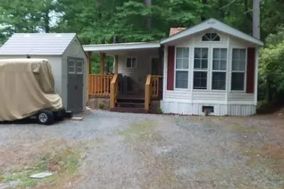 Image de Adult Summer Camp in the Mountains!