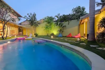 Image de Villa noretsy: Nouvelle superbe villa de luxe.