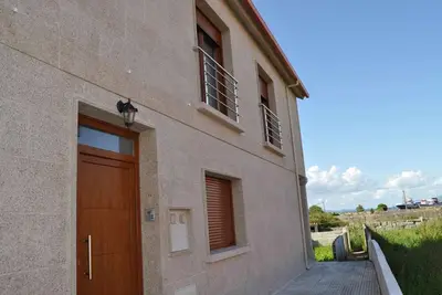 Image de Plat Deux LUMIÈRES. Totalement nouveau et central