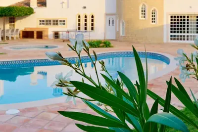 Image de Beautiful Algarve Villa | 6 Bedrooms | Villa Albuferia da Silva | Private Swimming Pool & Lovely Outdoor Kitchen | Albufeira