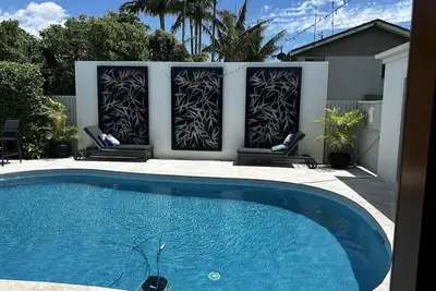 Image de Maison de luxe au bord de l'eau - Nouvelle inscription - Pâques et Noël maintenant disponibles