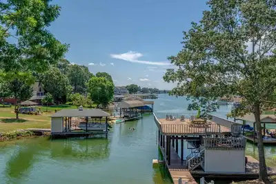 Image de Maison de 5 chambres et 3 salles de bain