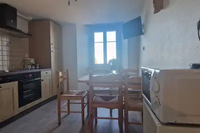 Image de Appartement F2 au 1 étage dans une maison typiquement Lozérienne