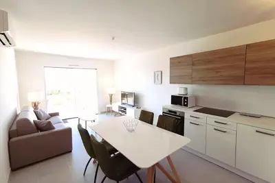 Image de Mor308-T2 St-Florent neuf accès privé plage 100m