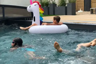 Image de Appartement dans maison avec piscine chauffée (en saison)