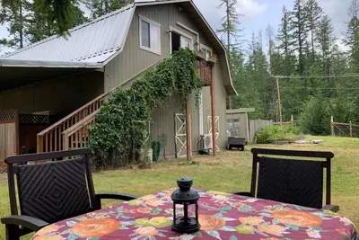 Image de Pays s'évader près de Seattle. Un Loft ouvert au sommet d'une vraie grange. Paramètres privés.