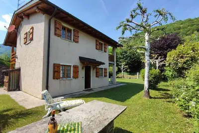 Merveilleuse maison de vacances privée avec Wifi, Tv, patio, animaux admis et parking