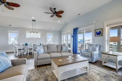 Image de Semi Oceanfront New pool, Ocean Views.