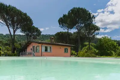 Image de Maison de vacances privée avec piscine privée, climatisation, Wifi, Tv, terrasse, vue panoramique