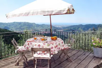 Image de Belle maison de vacances privée avec Wifi, piscine privée, Tv, terrasse et vue panoramique