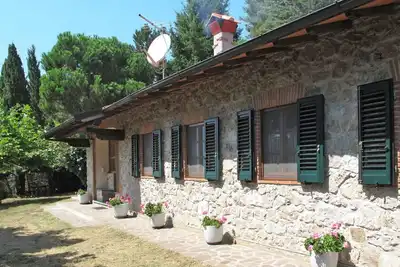 Image de Belle maison de vacances privée pour 5 personnes avec Wifi, Tv, patio et animaux admis