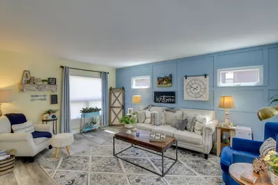 Image de Nouveau! Gemme côtière du Midwest, marchez jusqu'au lac Michigan!