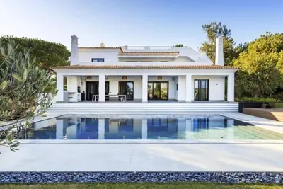 Image de Modern 6 Bedroom Villa with private pool in Quinta do Lago - R112 - Almancil, Algarve