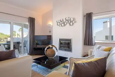 Image de Three Bedroom Apartment  in Vale do Lobo -J161 - Almancil, Algarve