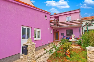 Image de Apartment 782/1828 (Istria - Stinjan), 800m from the beach