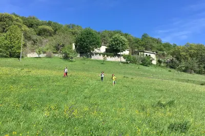 Image de belle ferme rénovée avec vue splendide