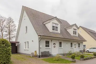 Image de Maison de vacances pour 6 personnes avec 85m² à Trassenheide (128665)