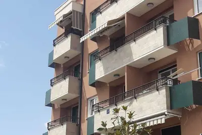 Image de Appartement moderne avec vue sur la mer