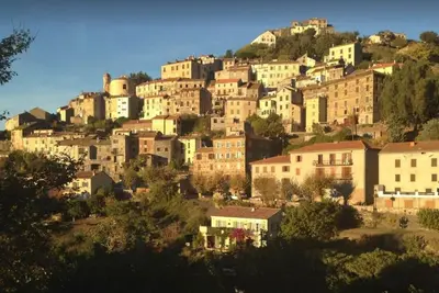Image de App. 4p. atypique rénové dans joli village Oletta