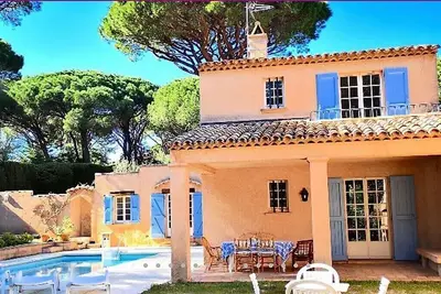 Image de Belle villa Provençale avec piscine privée proche plage et St Tropez