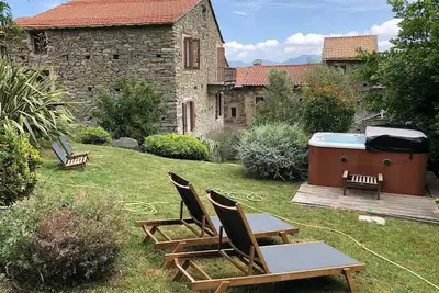 Image de Maison de charme et caractère au calme