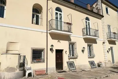 Image de Maison Nobilier en pierre, dans les collines de Sannio