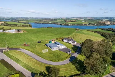 Image de Riverview, kinsale, Cork, sleeps 26 guests, owned by Exquisite Holiday Homes.