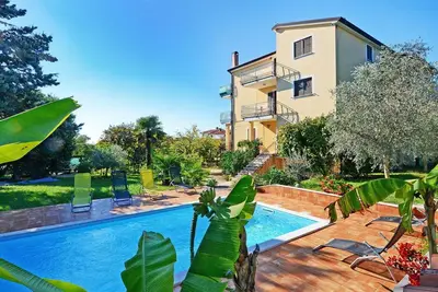 Image de Agréable appartement pour 4 personnes avec piscine, climatisation, Wifi, Tv et balcon