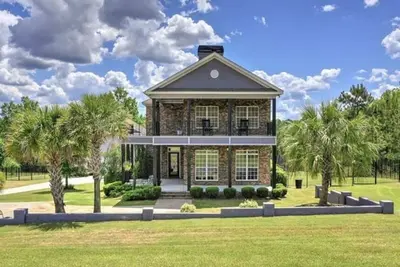 Image de Masters Rental 2020 sur 3 acres avec de nombreux équipements<br>Augusta Evans Columbia County