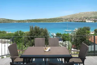 Image de Confortable appartement pour 6 personnes avec climatisation, Wifi, Tv, balcon et parking