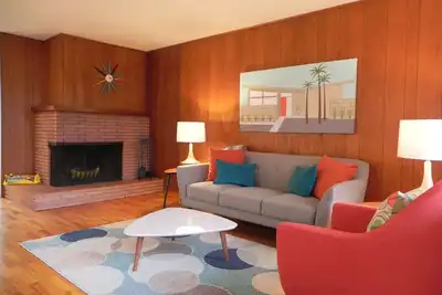 Image de Mid-Century Modern - Quartier du pont de la rue Ferry