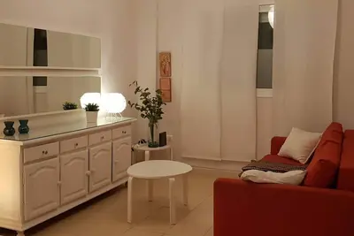 Image de Excellent appartement dans le centre de Teodosio-City Street