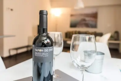 Image de 2 bedroom apartment with wifi