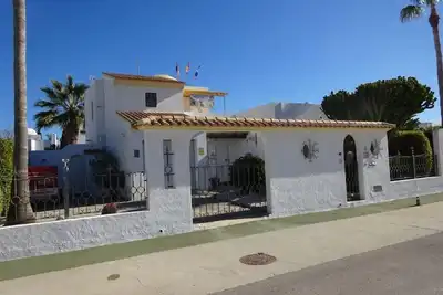 Image de Maison de vacances indépendante près de la plage, piscine, tennis, WiFi