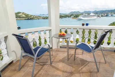 Abordable, Majestic, St. Lucia Jazz and Carnival, Bay View Apartment