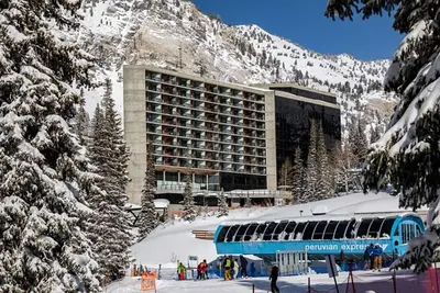 Image de The Cliff Club, Snowbird Utah 2 Bedrm 3 baths Pinnacle Condo avec Wm / D