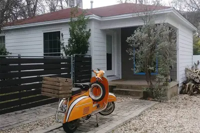 Image de Central Eastside Cottage - 2 Miles to Downtown & Sxsw