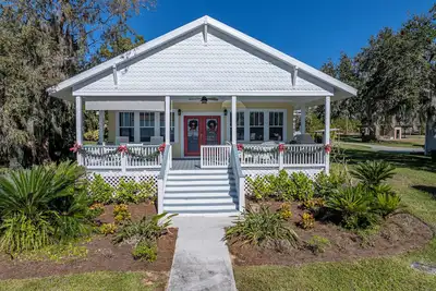 Image de Crooked Lake Bungalow