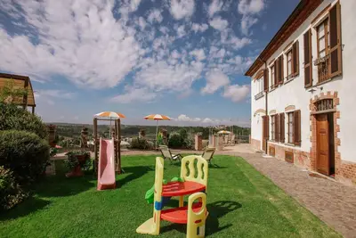 Image de Confortable appartement avec piscine, Wifi, climatisation, Tv, patio, animaux admis et parking