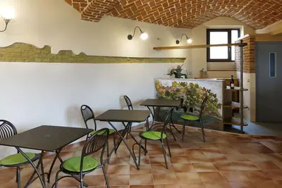 Image de Confortable appartement pour 9 personnes avec piscine, Wifi, Tv, patio, animaux admis et parking