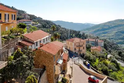 Image de Agréable appartement pour 4 personnes avec Wifi, Tv, terrasse, vue panoramique et parking