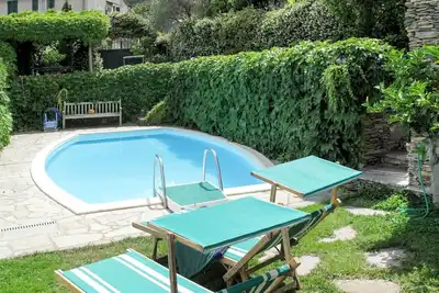 Image de Joli appartement dans une maison de vacances avec Wifi, climatisation, piscine, Tv, patio