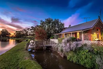 Image de Stonewell Hideaway Cottage