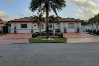 Image de Your home away from home