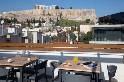 Image de Acropolis Golden Suites by Ghh